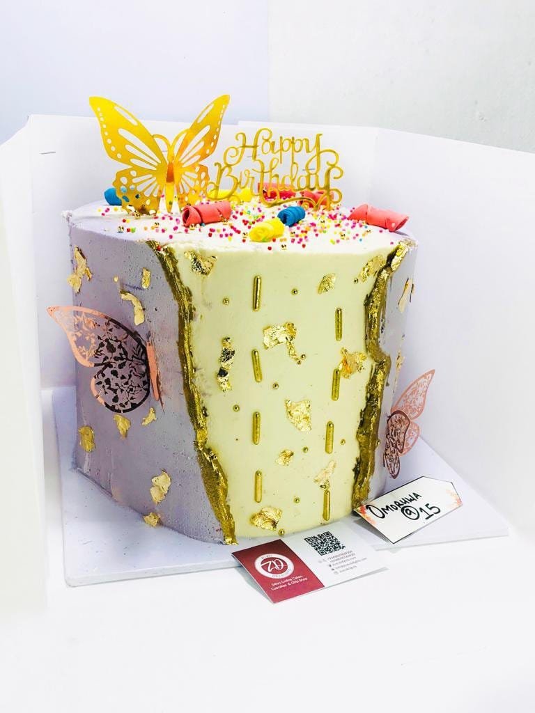 Adaline Faultline Cake - Image 4