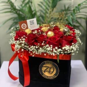 Love Shaped Rose, Chocolate & Gypso Box